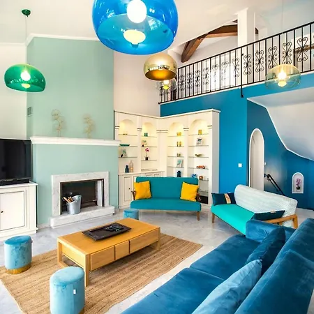Luxury In 度假居 *